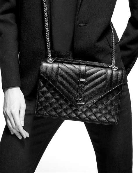 ysl medium envelope in quilted grain de poudre embossed leather|grain de poudre envelope medium.